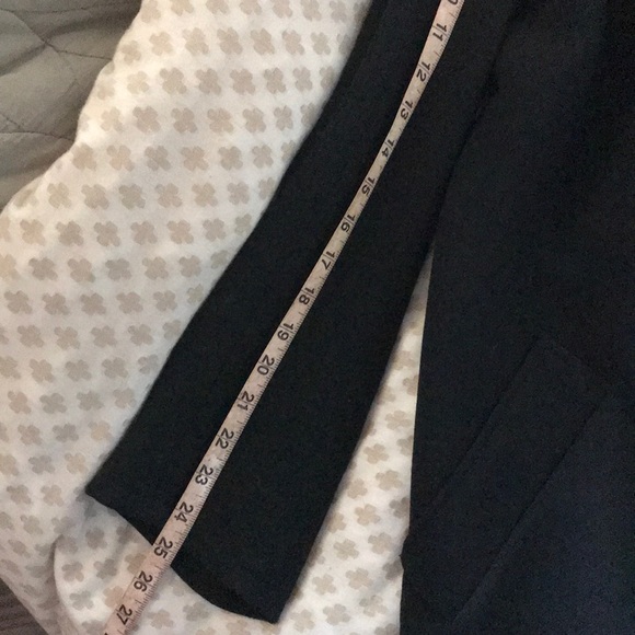 Dolce and Gabbana coat - Picture 12 of 13